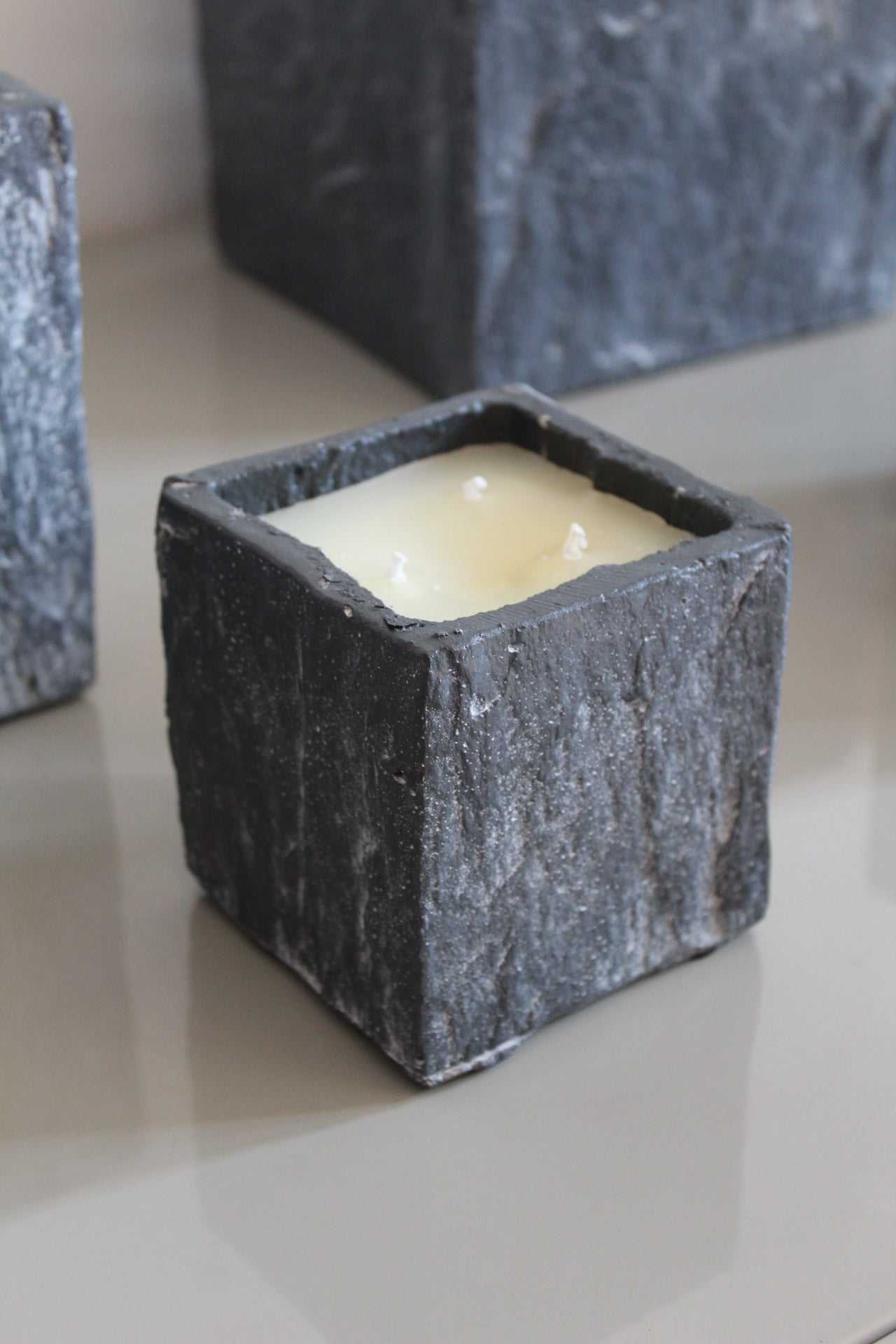 Candela MENHIR